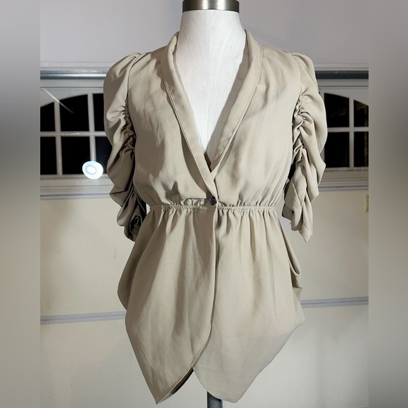 VINTAGE EVENING WRAP JACKET WITH TUXEDO BACK AND SCALLOPED 3/4 SLEEVES XS - Picture 1 of 3